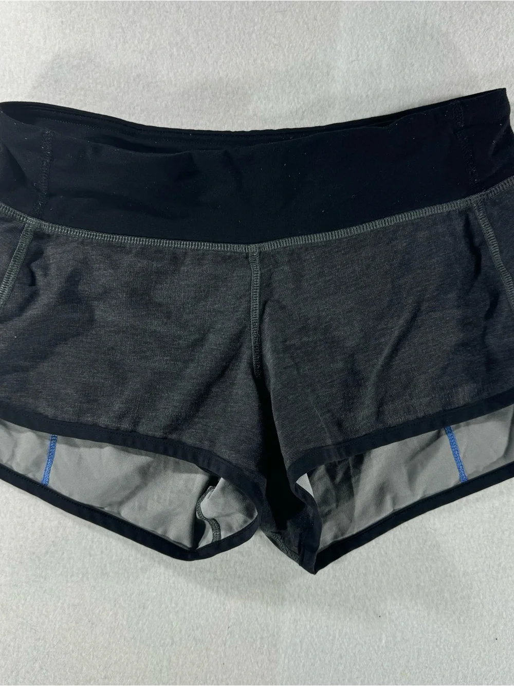 Lululemon Speed Up 2.5” Athletic Running Shorts liner performance hike sporty 2